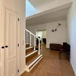 Seaview With Private Pool In *