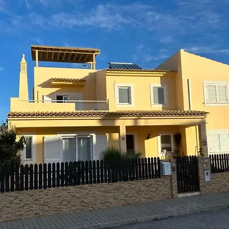 Seaview With Private Pool In *