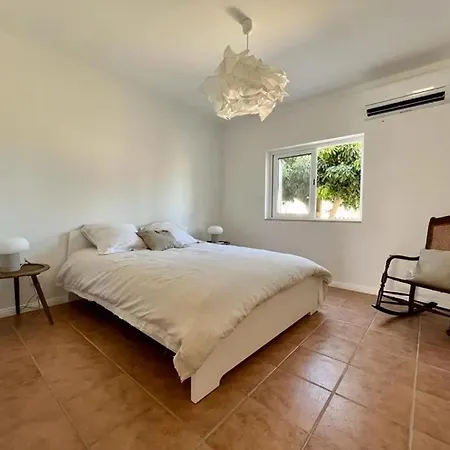 Seaview With Private Pool In *